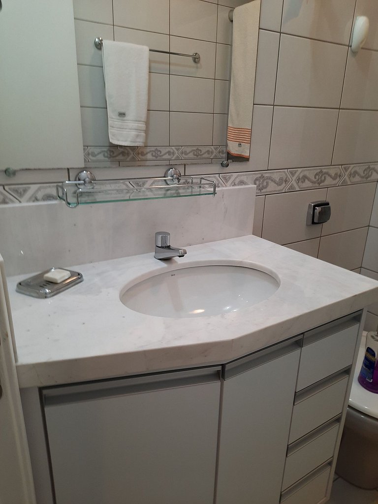 Linda Cobertura Piscina Privativa Churrasq. Caiobá