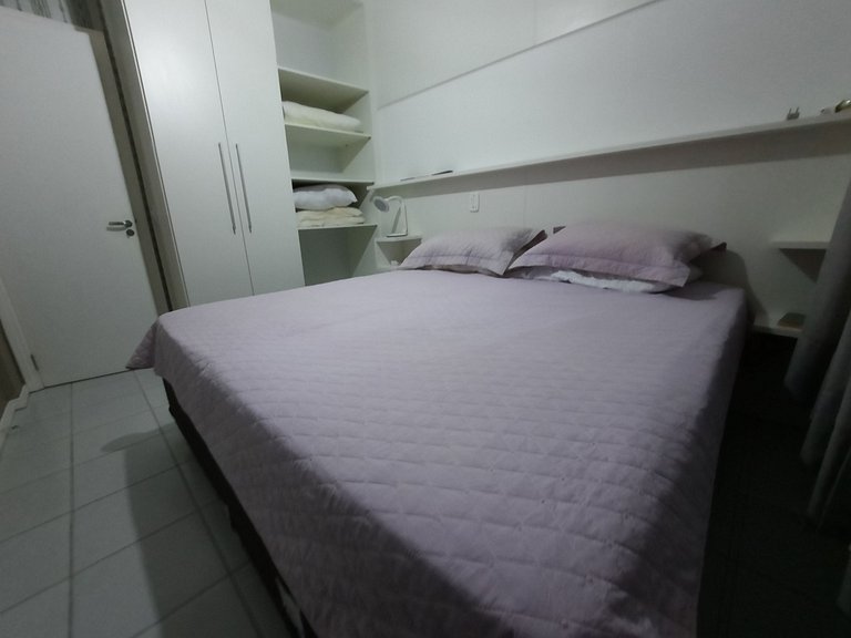 Linda Cobertura Piscina Privativa Churrasq. Caiobá