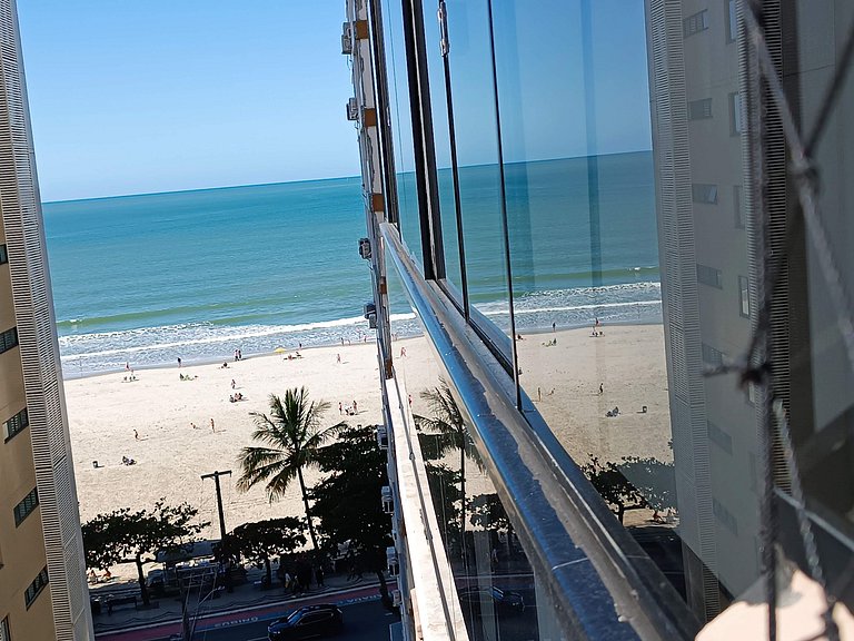 Apto Quadra Mar 1sui+2qua a 50m Praia Central BC