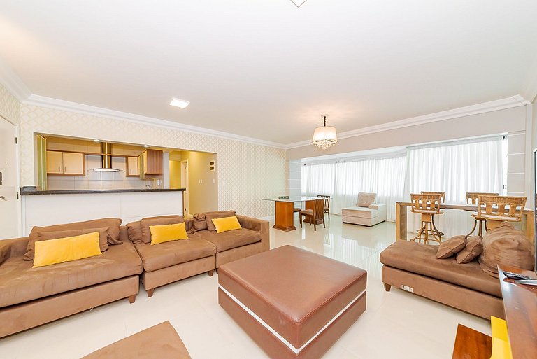 Quadra Mar Apto Amplo Suite + 2Q 50m da Praia