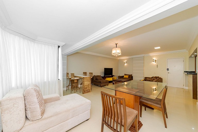 Quadra Mar Apto Amplo Suite + 2Q 50m da Praia