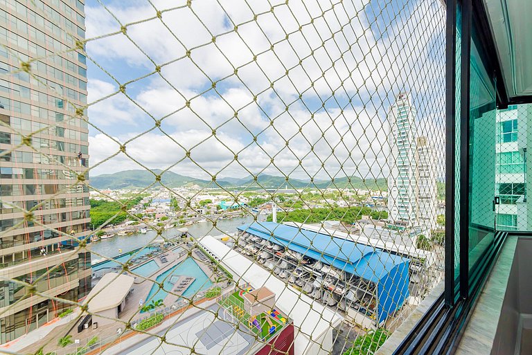 Quadra Mar Apto Amplo Suite + 2Q 50m da Praia