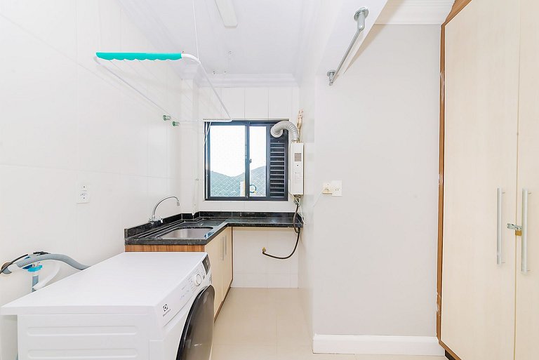 Quadra Mar Apto Amplo Suite + 2Q 50m da Praia