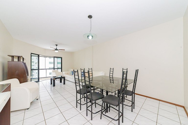 Apto Quadra Mar 1sui+2qua a 50m Praia Central BC