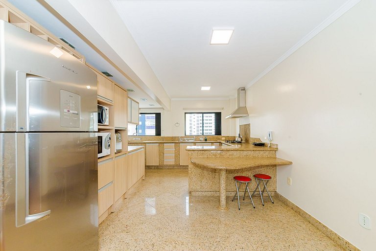 LARGE APT 2SUI+1B SEA VIEW 50M FROM THE BEACH