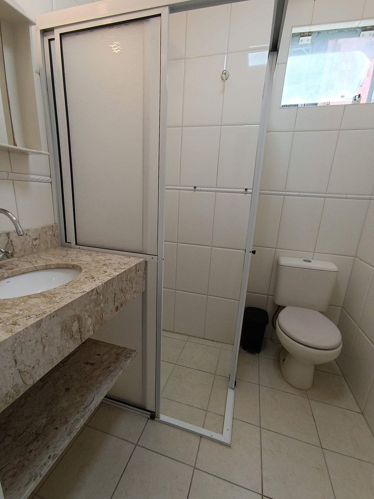Ampla Cobertura 2 Suítes Piscina Privativa
